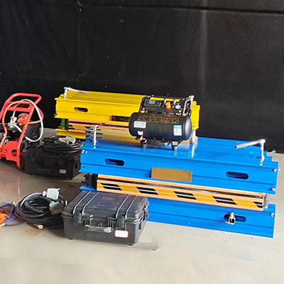 指挥台 调度台 铝合金油箱、滤油车、液压润滑系统、