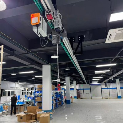 人形机器人吊轨