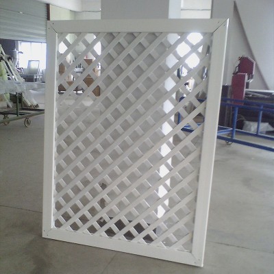 庭院围栏、白色护栏