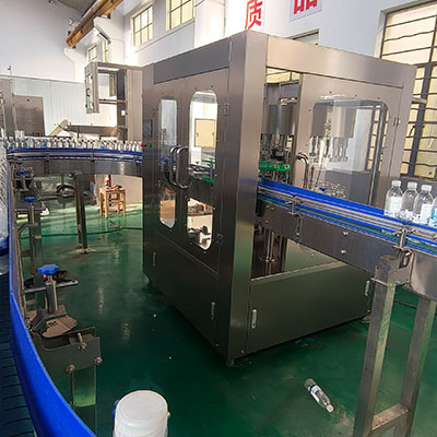 旋转式热熔胶贴标机