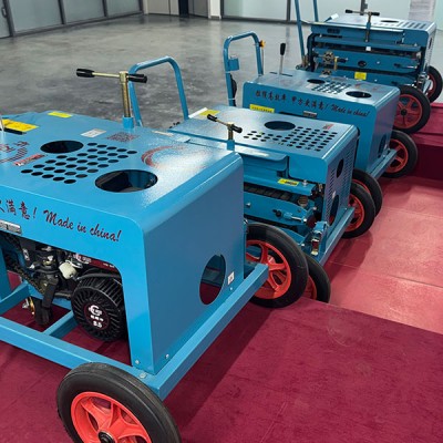 光缆牵引机、电缆绞磨机