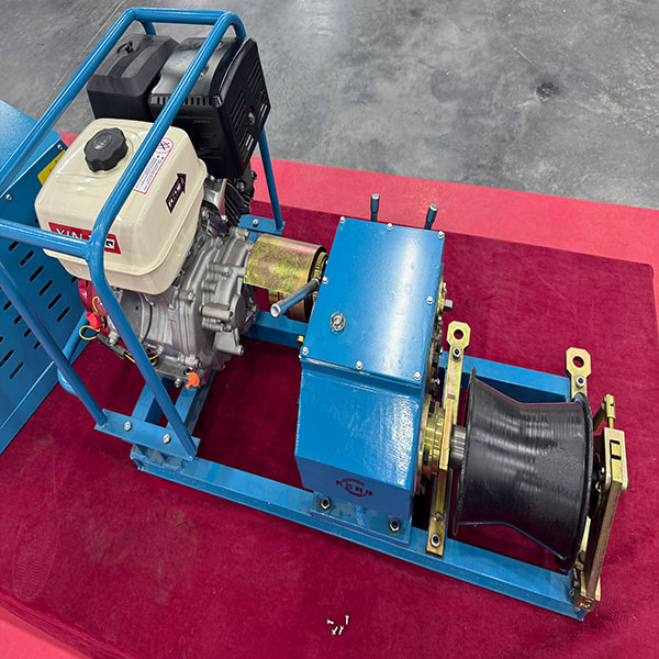 光缆牵引机、电缆绞磨机