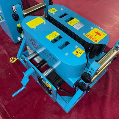 光缆牵引机、电缆绞磨机