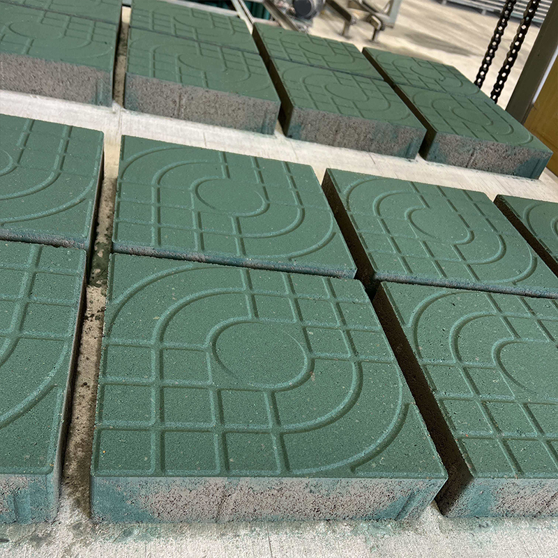 河道护坡砖、停车位植草砖