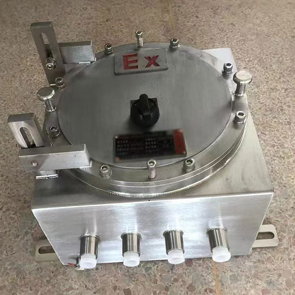 防爆电箱