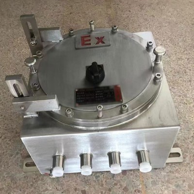 防爆电箱