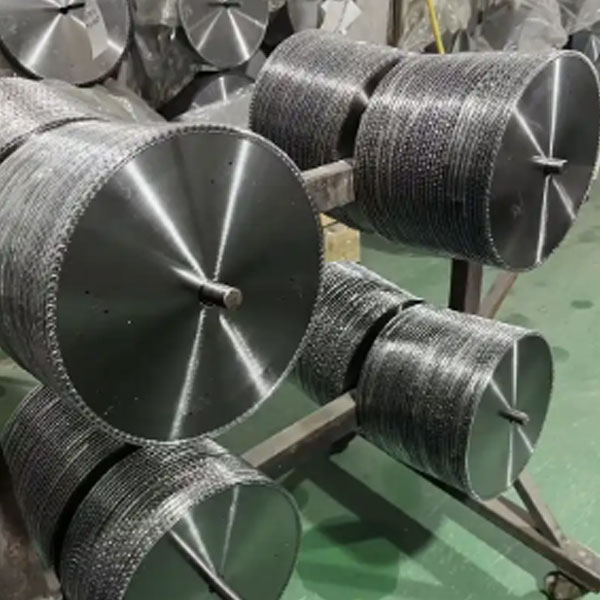 铝型材锯片,镶齿合金锯片,镶齿锯片,飞锯锯片,高速钢圆锯片