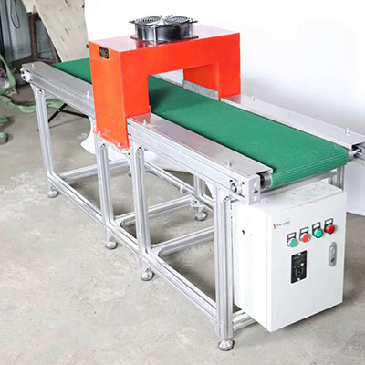 皮带式自动退磁机