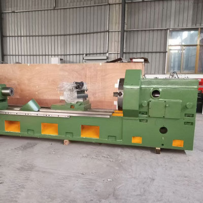 轧辊车床